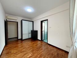 Stratford Court (D16), Condominium #593995591